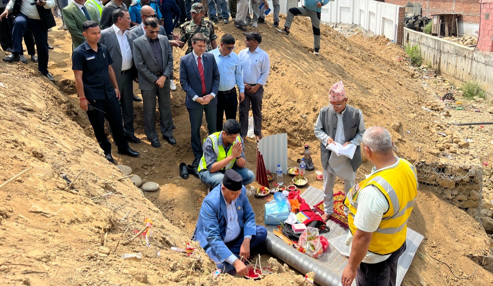 धानखोला-लमही सडक स्तरोन्नति सुरु, अत्याधुनिक प्रविधि प्रयोग